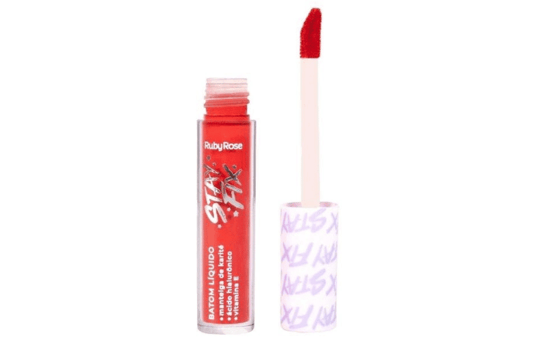 Batom Ruby Rose